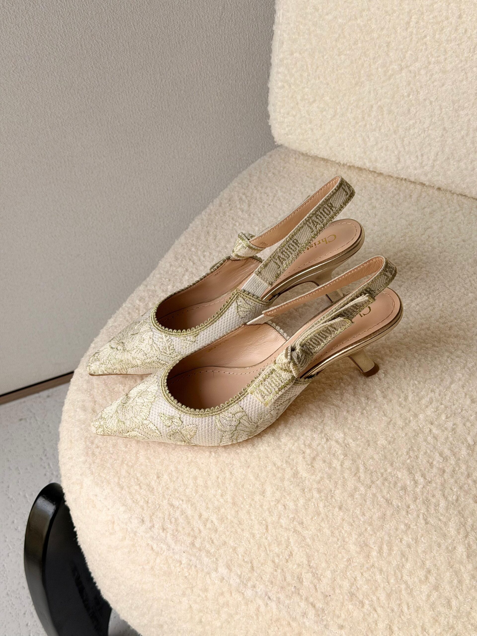 J'Adior Slingback Pump - Image 2