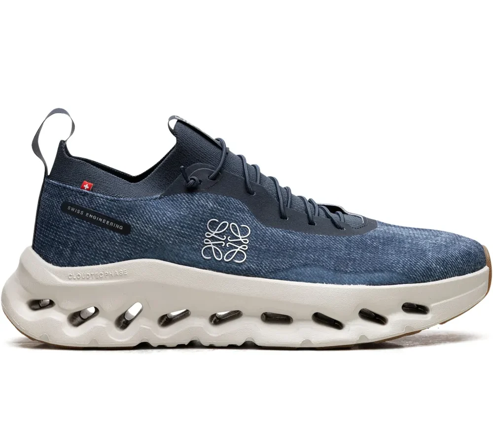 On Running Cloudsolo logo detail sneakers