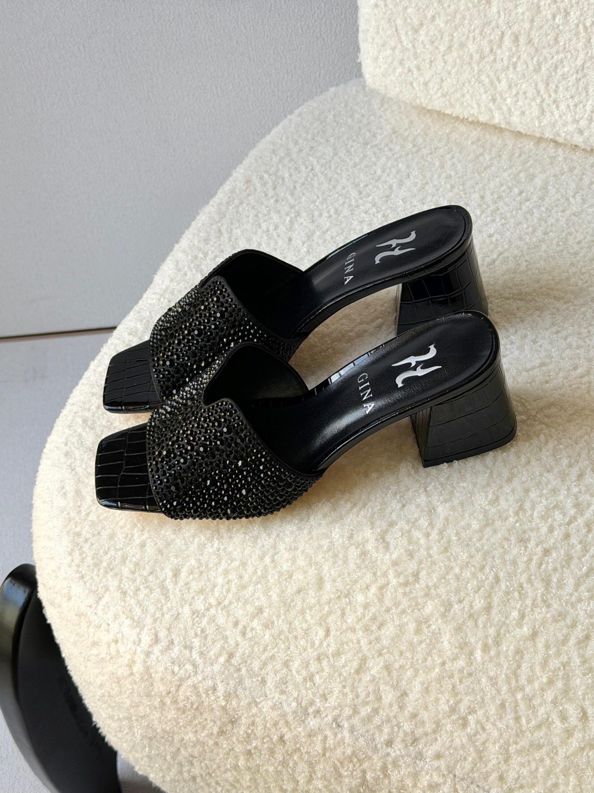 Gina Sandals