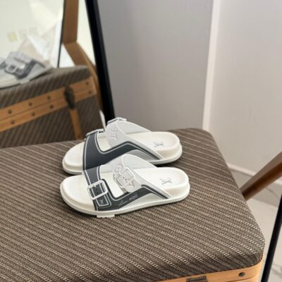Louis Vuitton LV Slippers