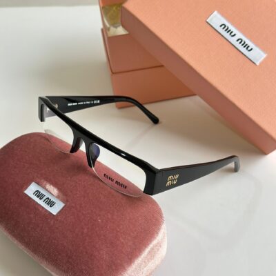 Miu Miu Vedette sunglasses