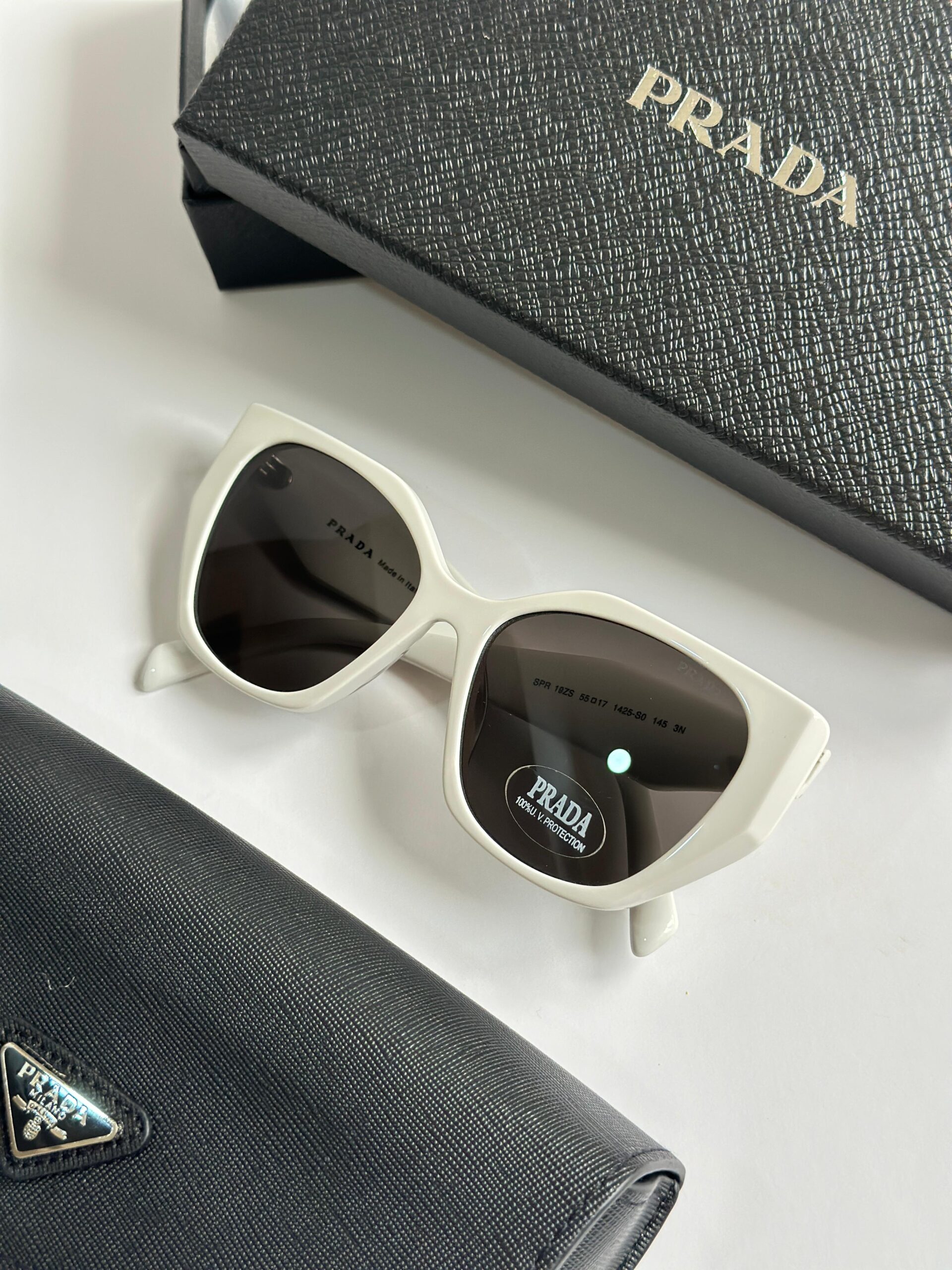 Prada sunglasses - Image 4