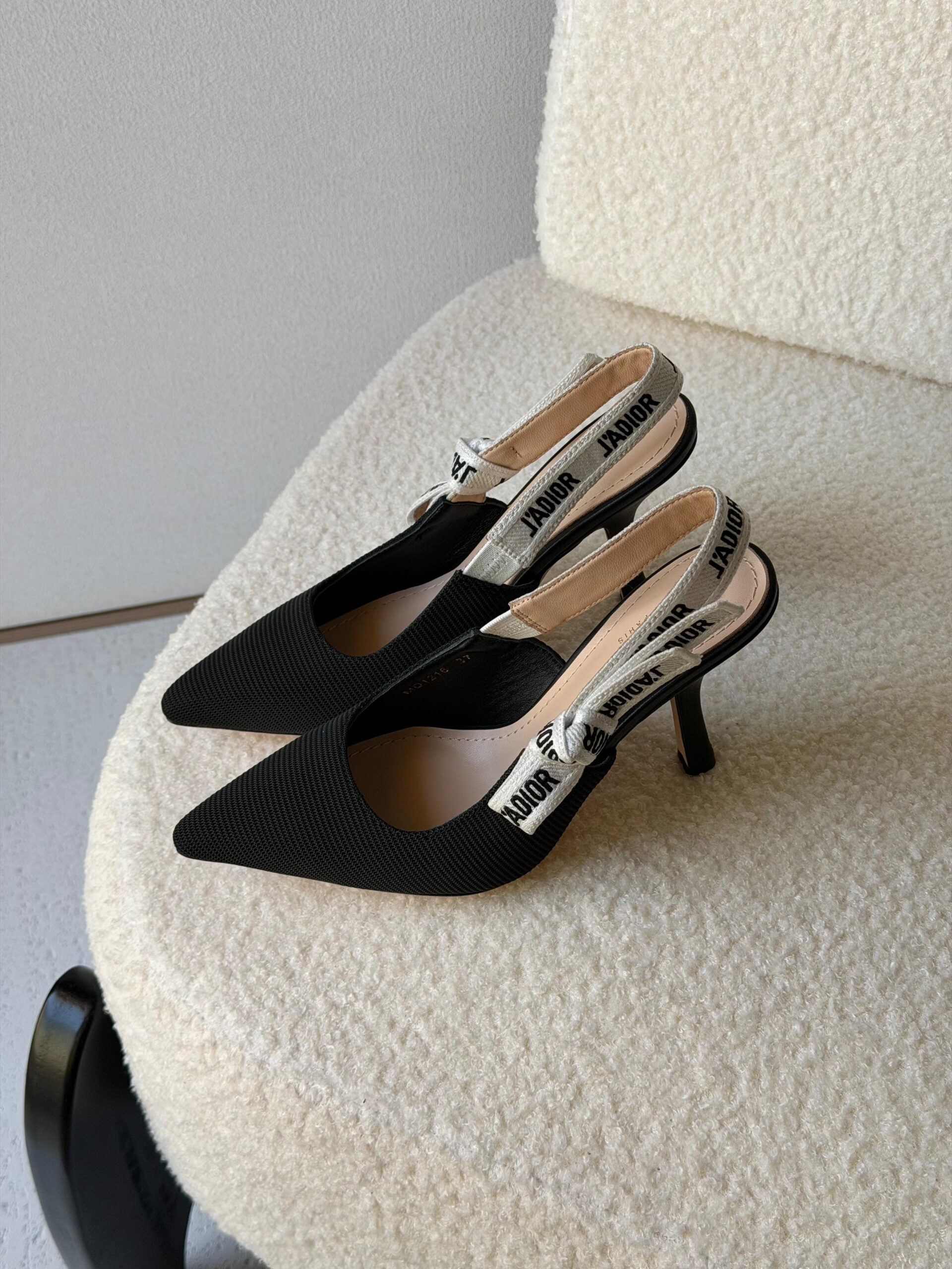 J'Adior Slingback Pump