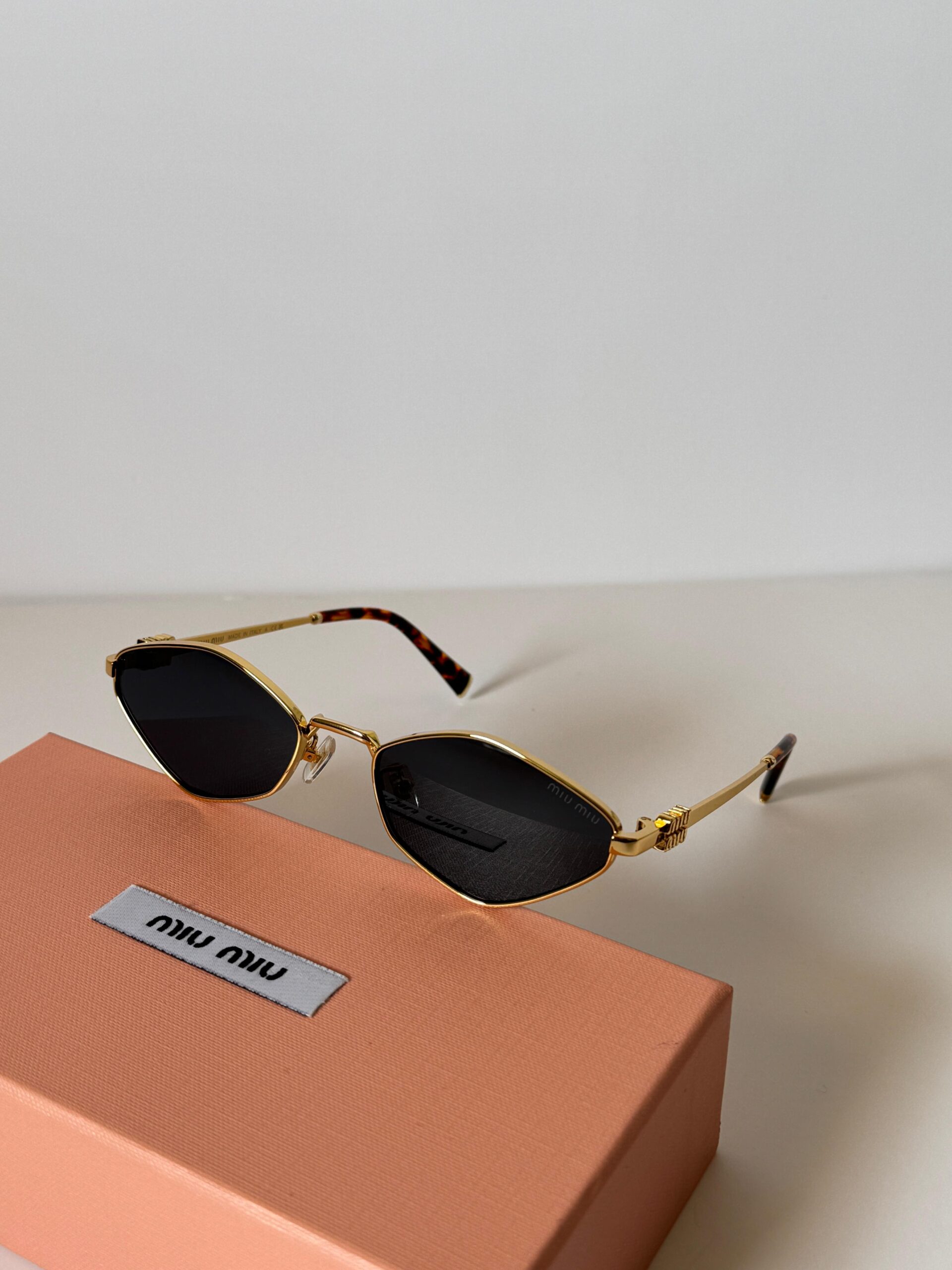 MIU MIU SUNGLASSES - Image 2