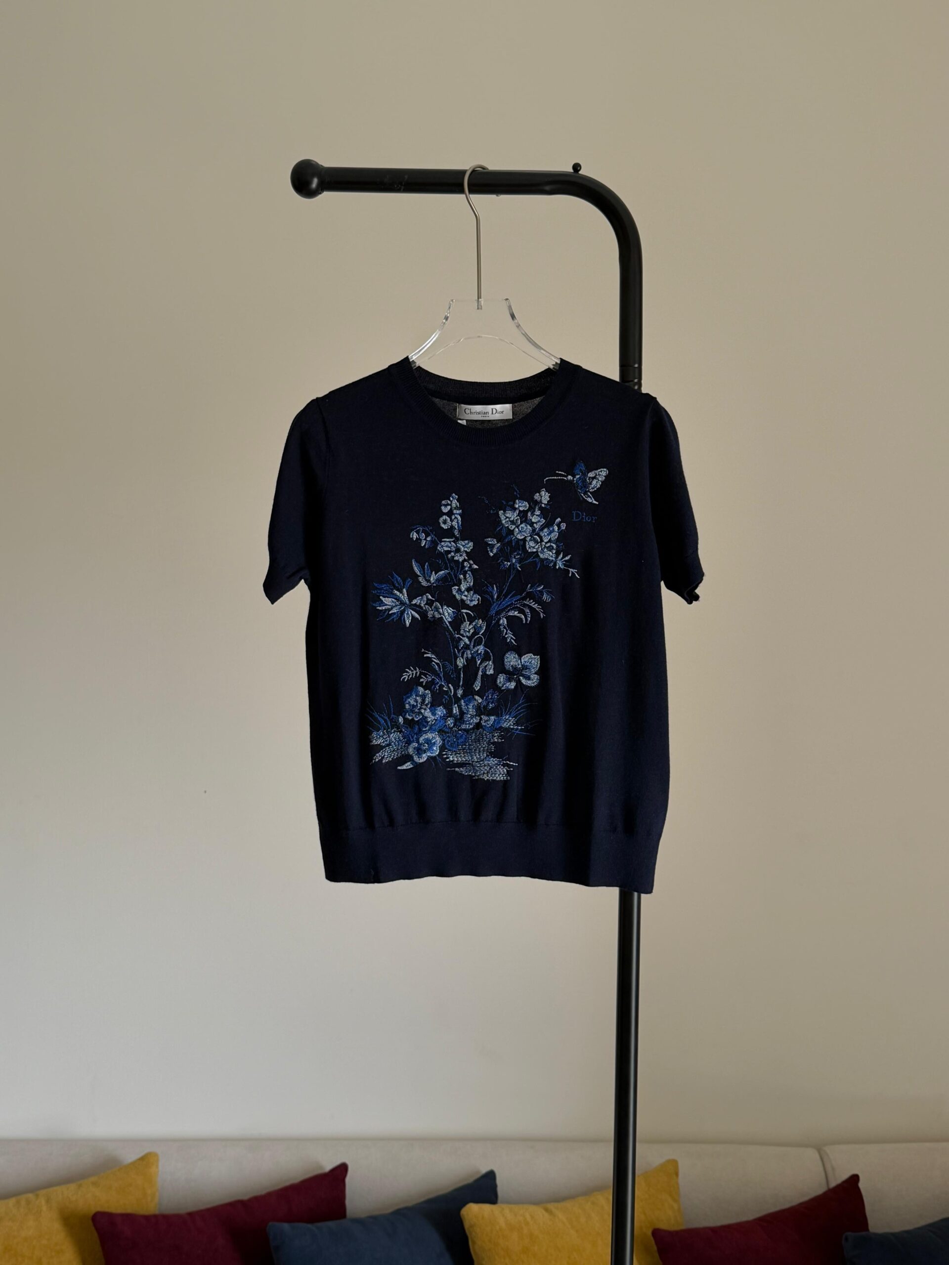 Dior Short-Sleeved Embroidered Sweater - Image 4
