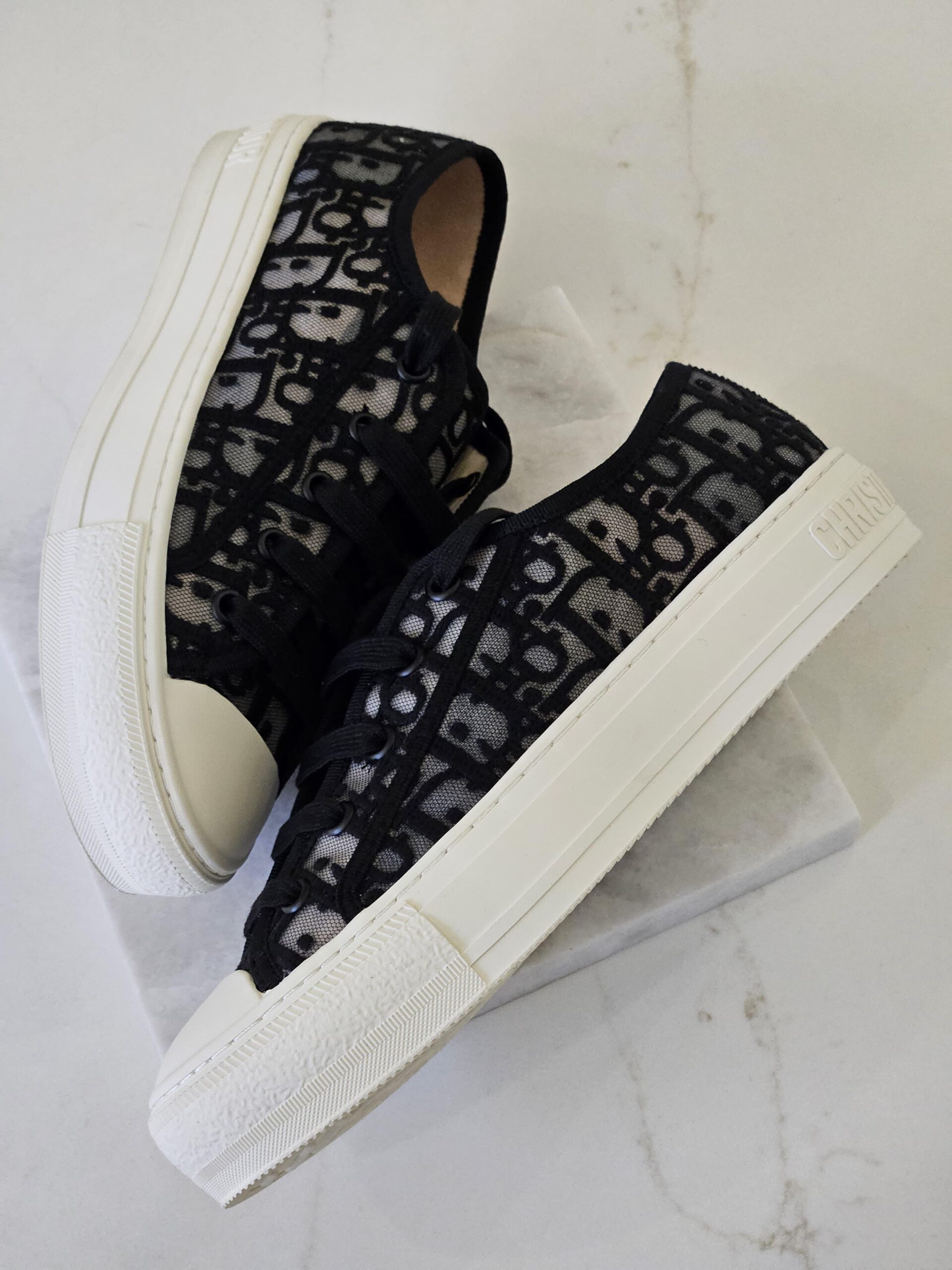 Dior Walk'n'Dior Sneaker Black Dior Oblique Embroidered Mesh - Image 2