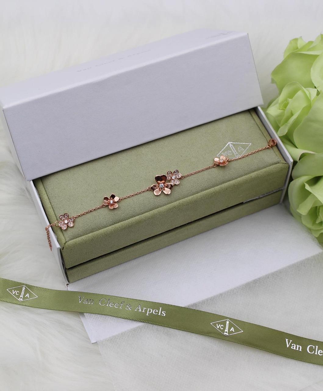 Van Cleef & Arpels Frivol Bracelet - Image 3