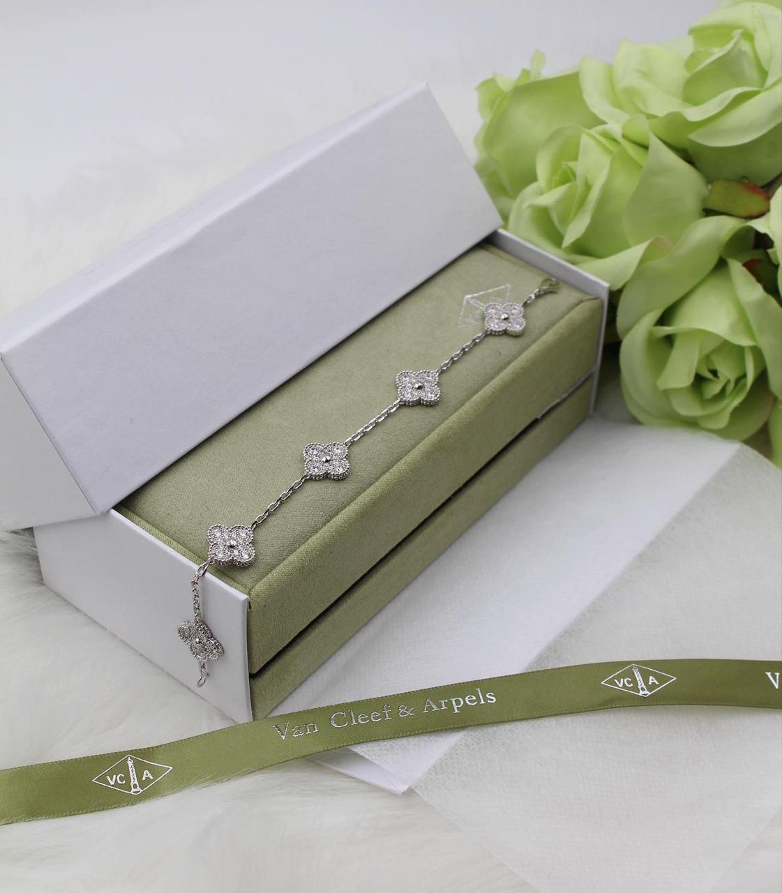 Van Cleef Alhambra Vintage Bracelet - Image 7
