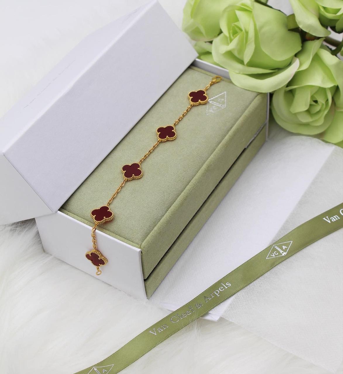 Van Cleef Alhambra Vintage Bracelet - Image 3