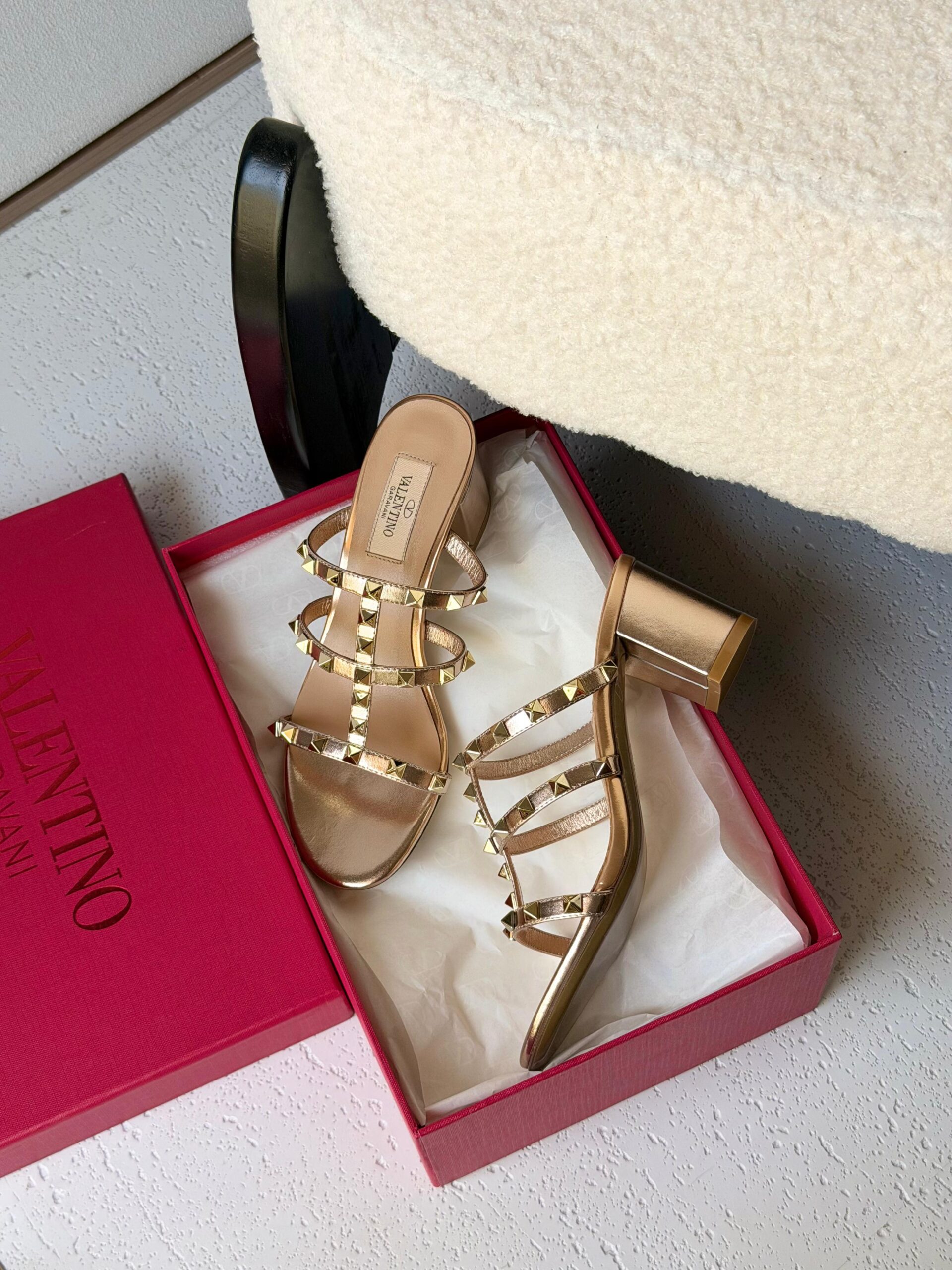 Valentino Garavani Rockstud sandals - Image 19