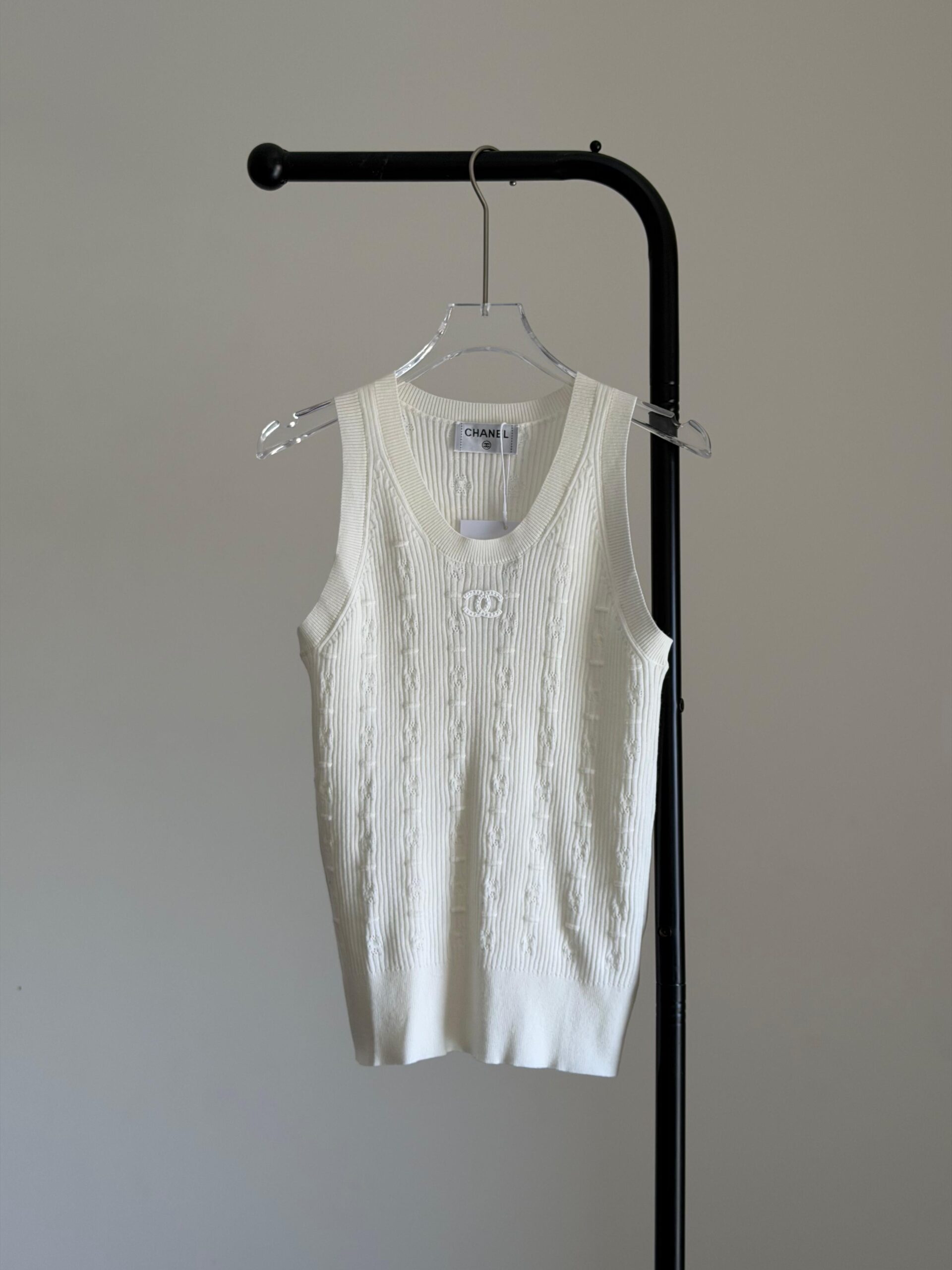 Chanel White Knit Tank Top - Image 3