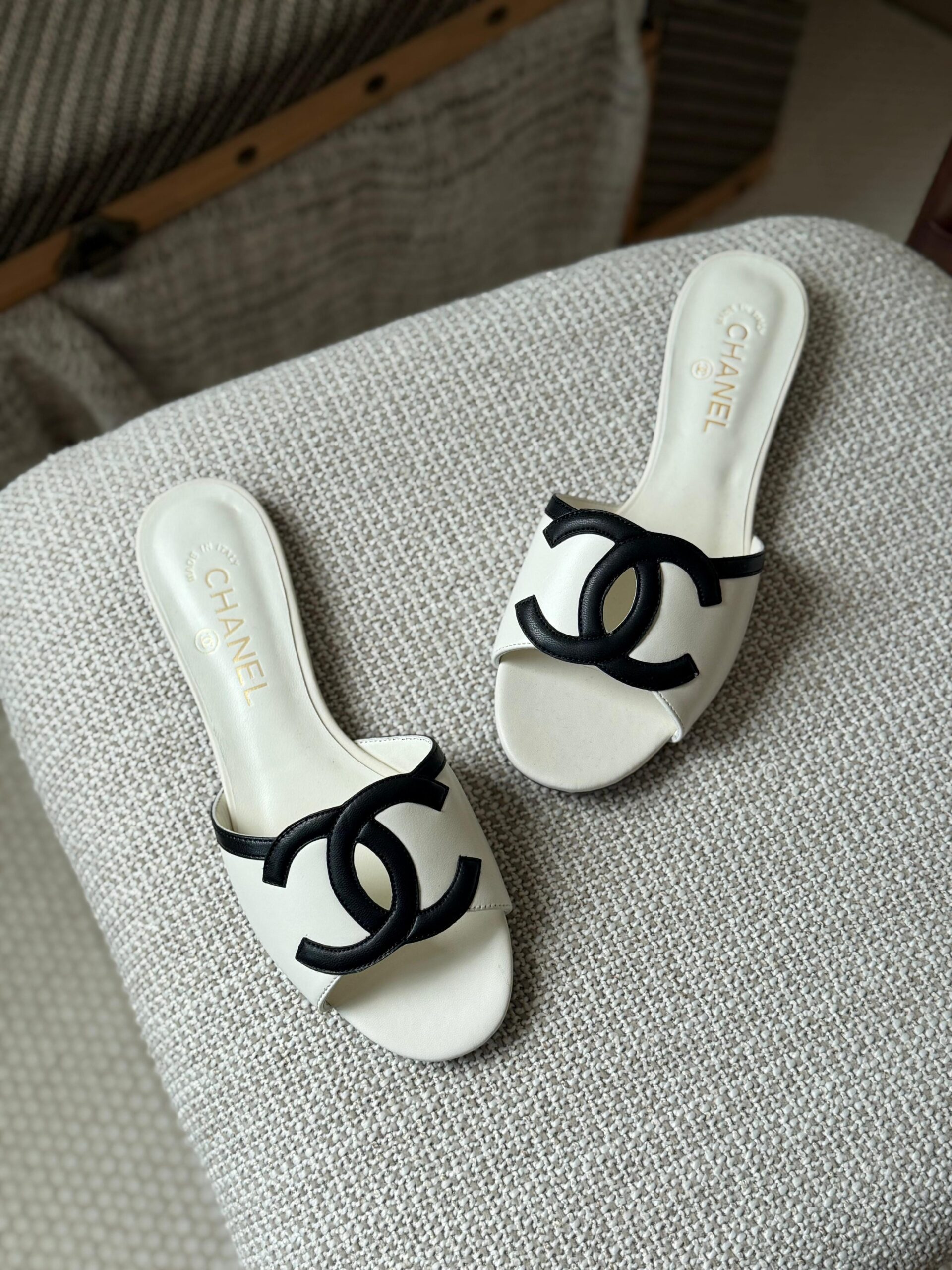 Chanel Lambskin Sandals - Image 4
