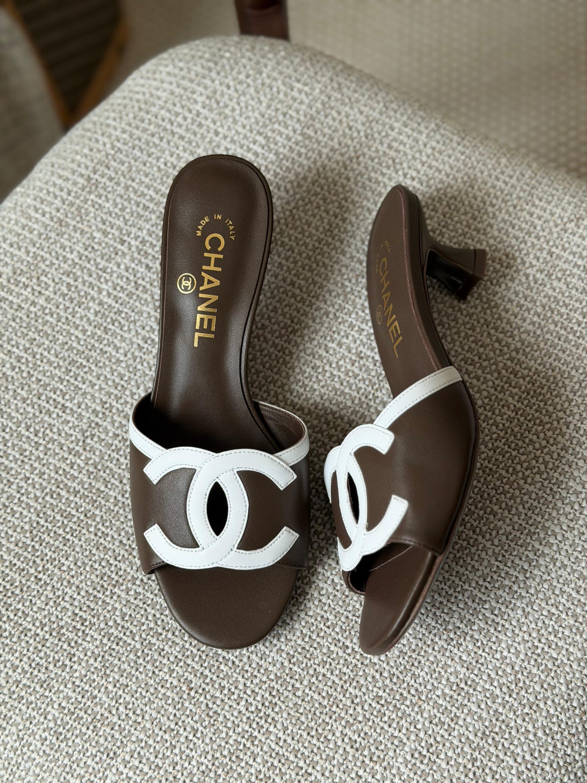 Chanel Lambskin Sandals - Image 11