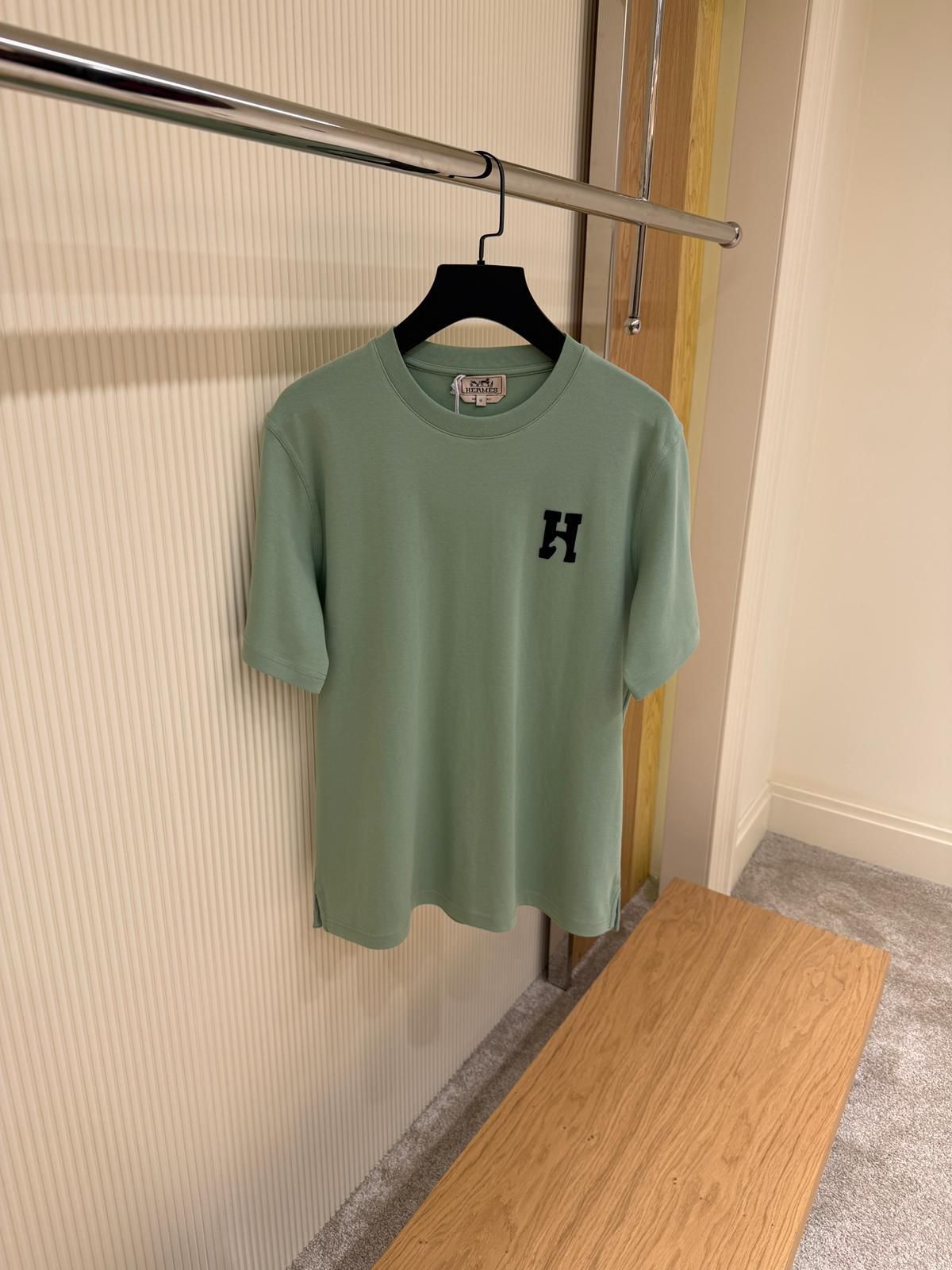 Hermes H'Cheval" T-shirt - Image 7