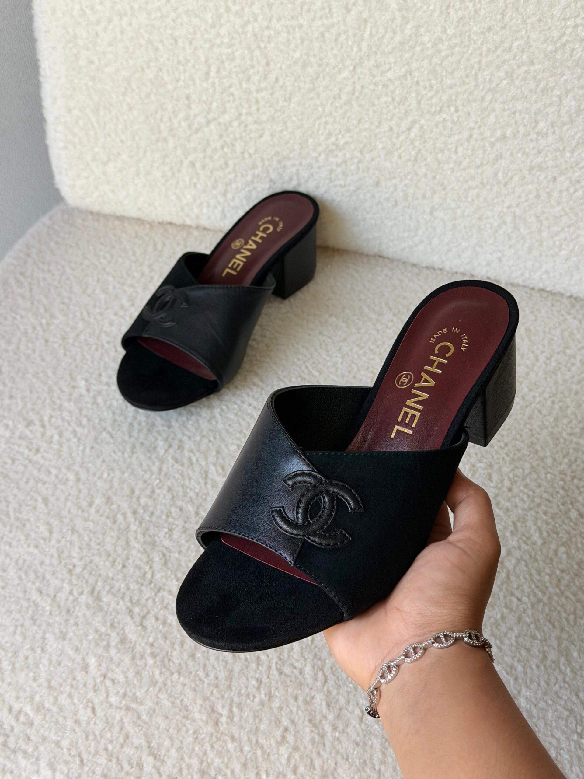 Chanel Leather CC Sandals - Image 4
