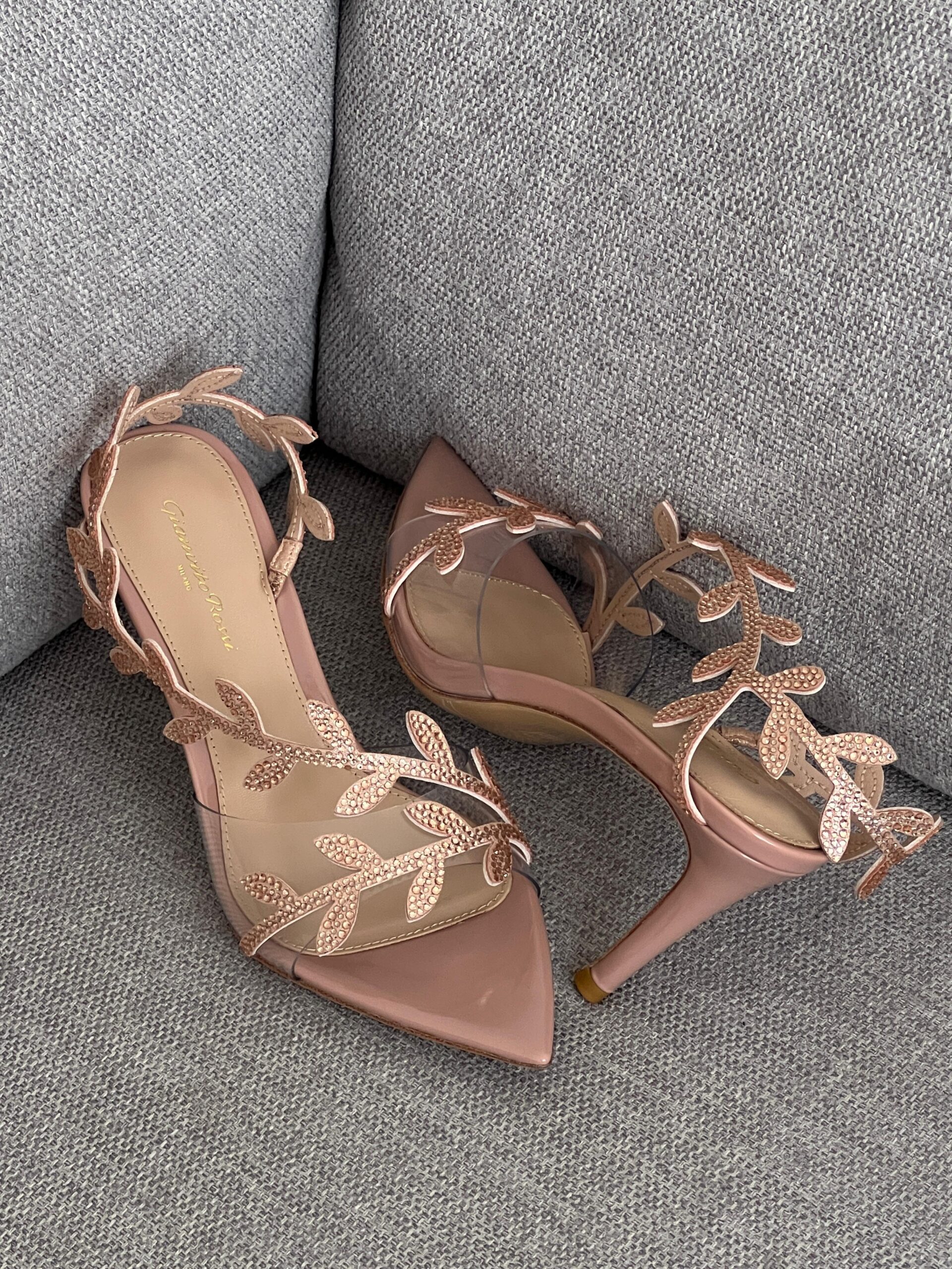 Gianvito Rossi Pointed Leaf Strap Sandals - Image 6