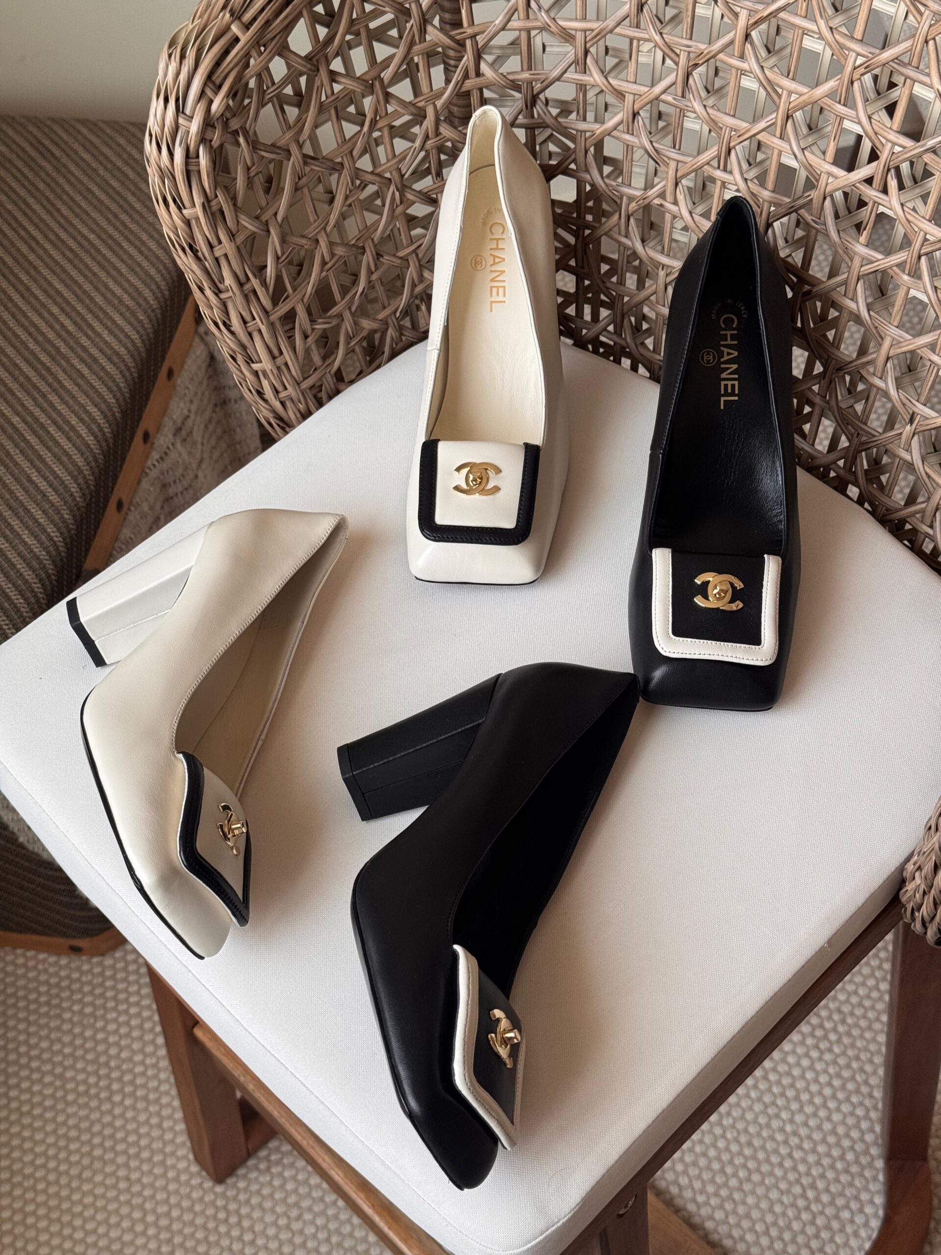 CHANEL Pumps Lambskin - Image 13