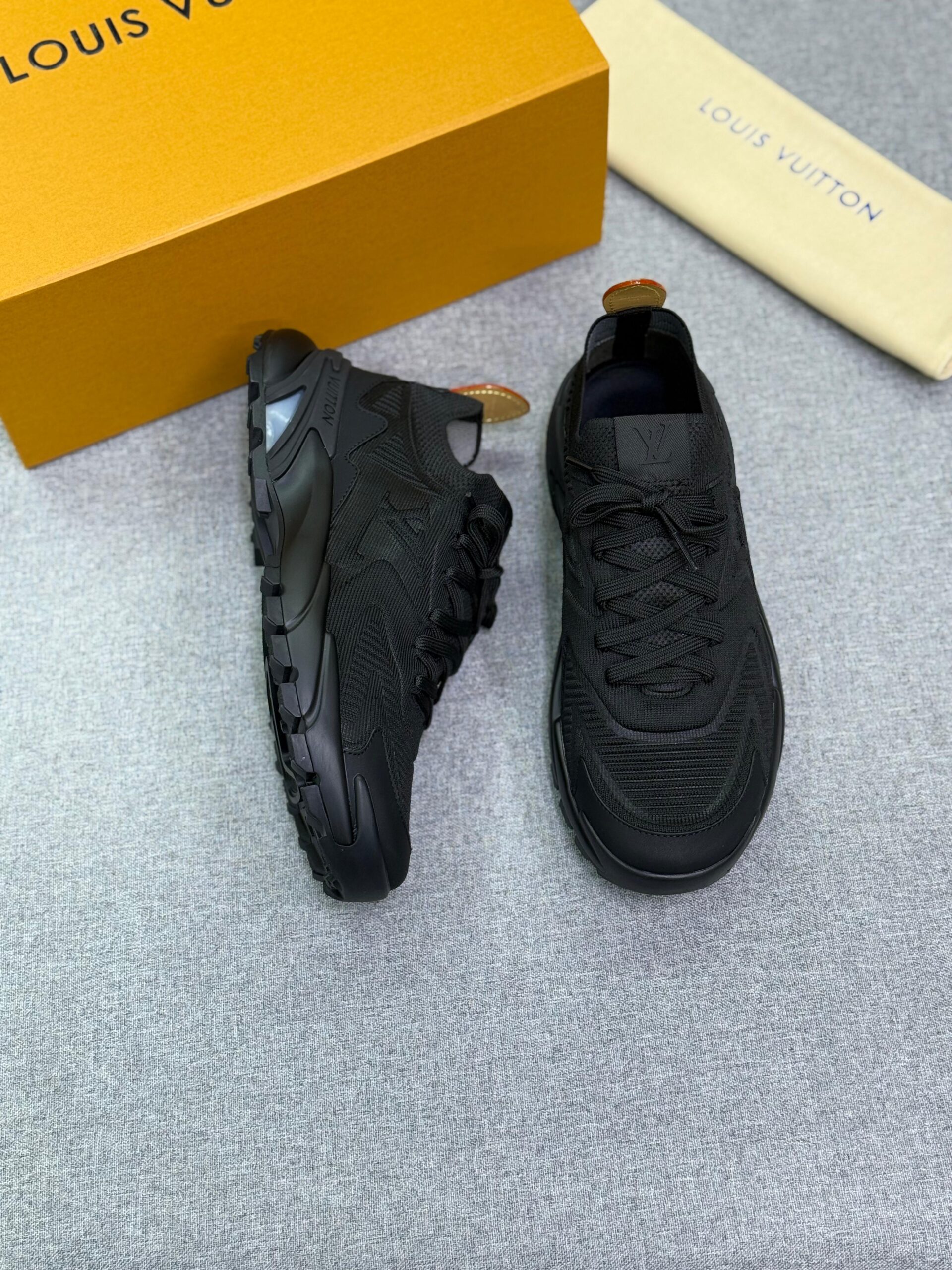 LV Runner Tatic Sneaker - Image 11