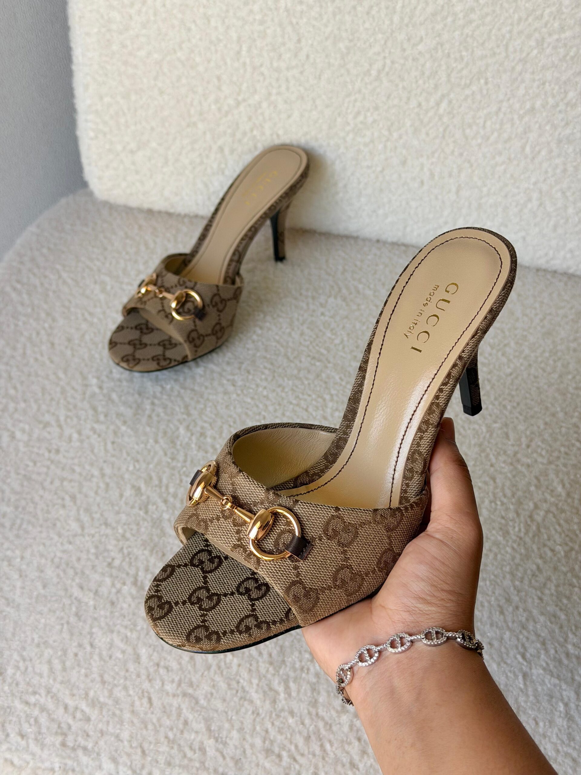 Gucci Horsebit sandals - Image 10