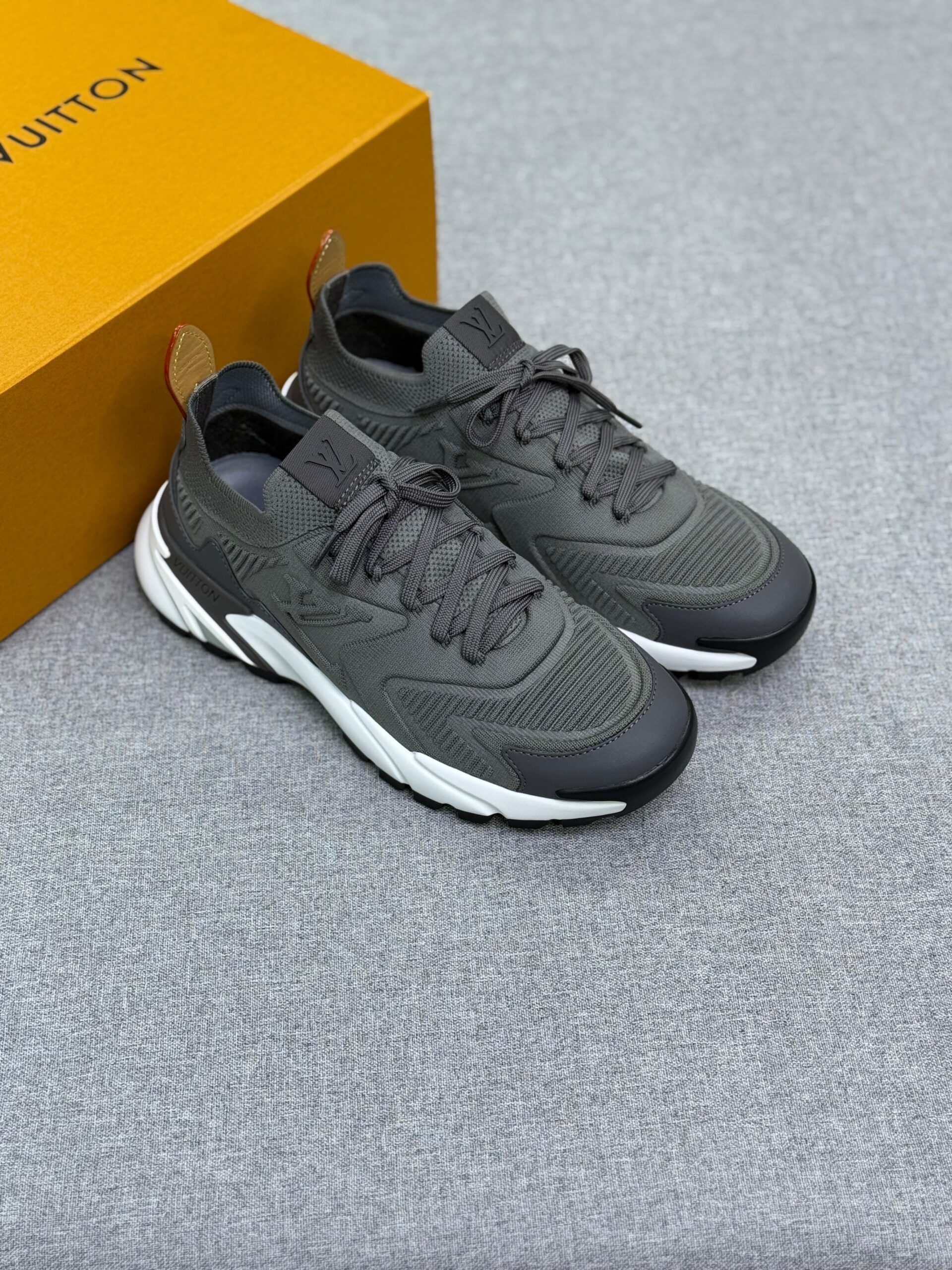 LV Runner Tatic Sneaker - Image 7