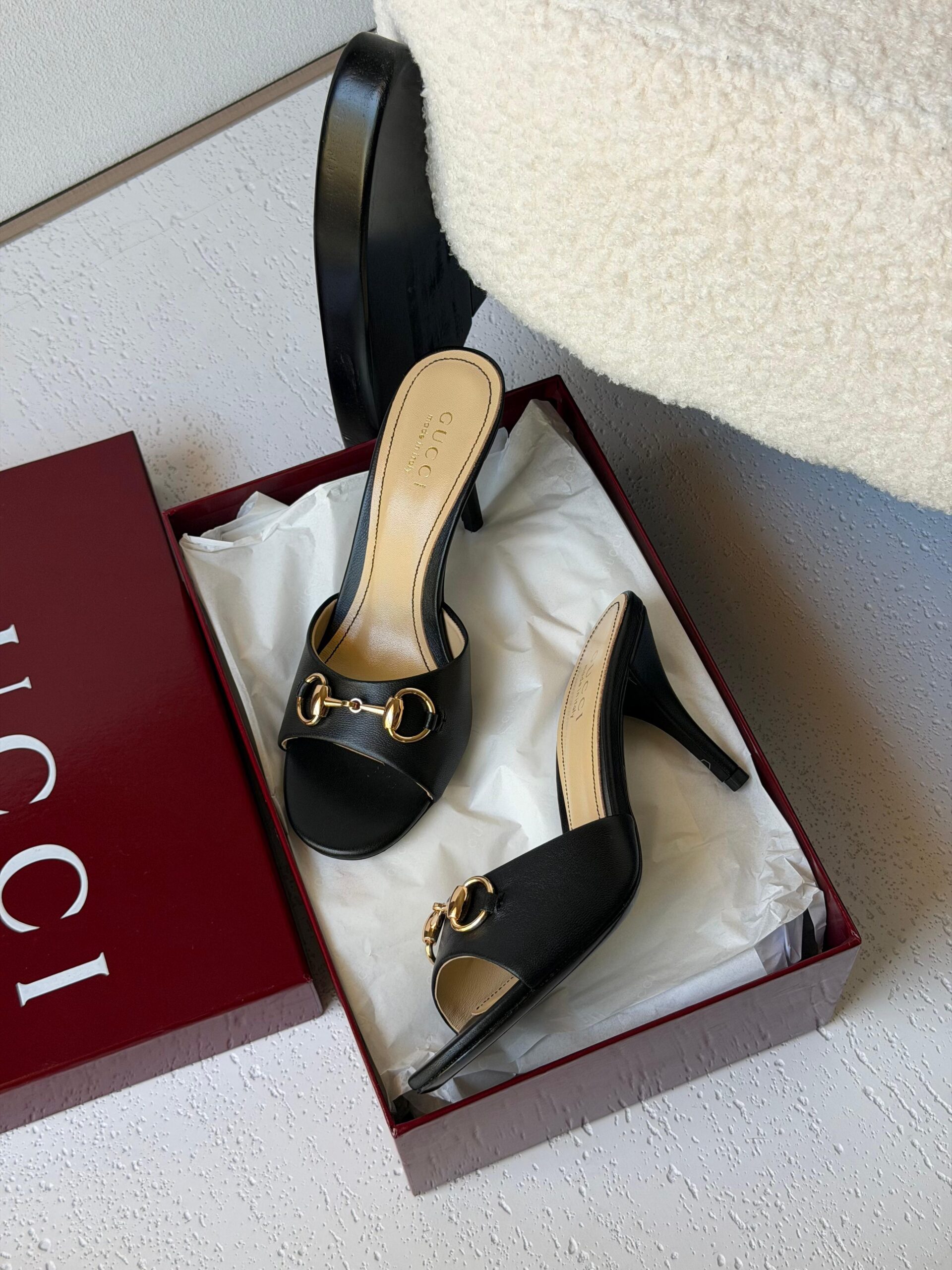 Gucci Horsebit sandals - Image 8