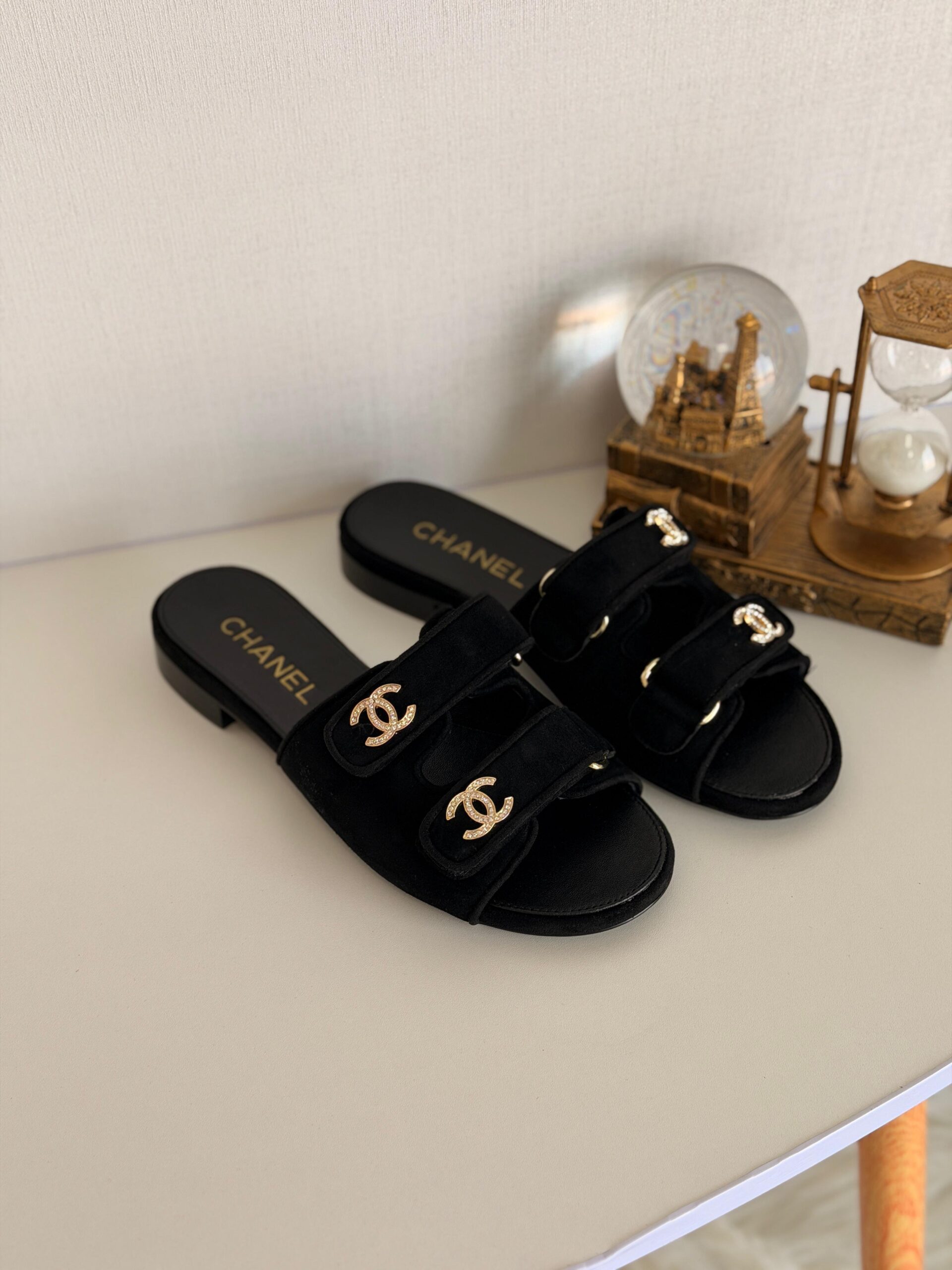 Chanel Mules - Suede kidskin. - Image 4