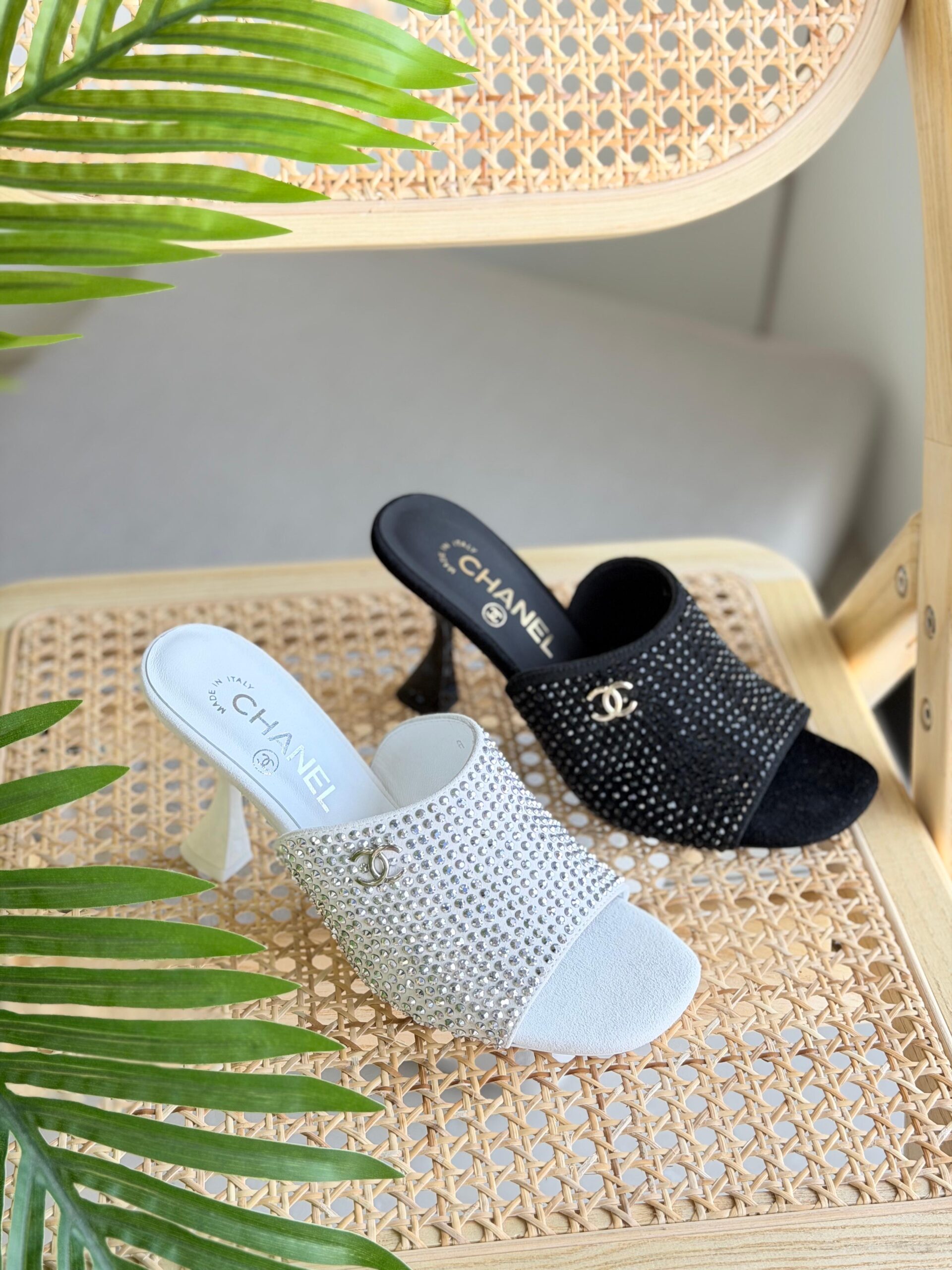 Chanel Mules - Diamantés - Image 2