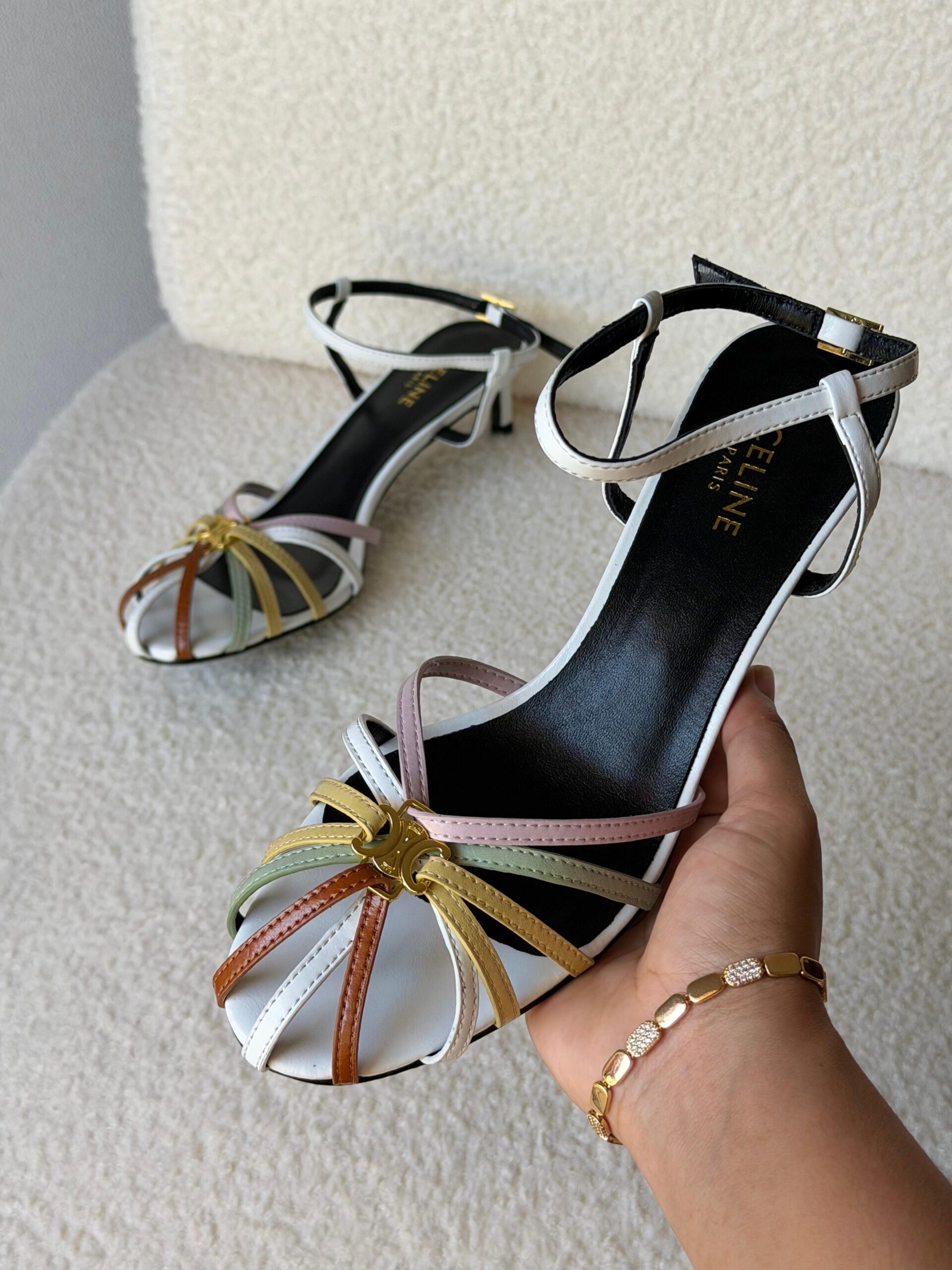 CELINE TRIOMPHE SANDAL IN LAMINATED CALFSKIN - Image 4