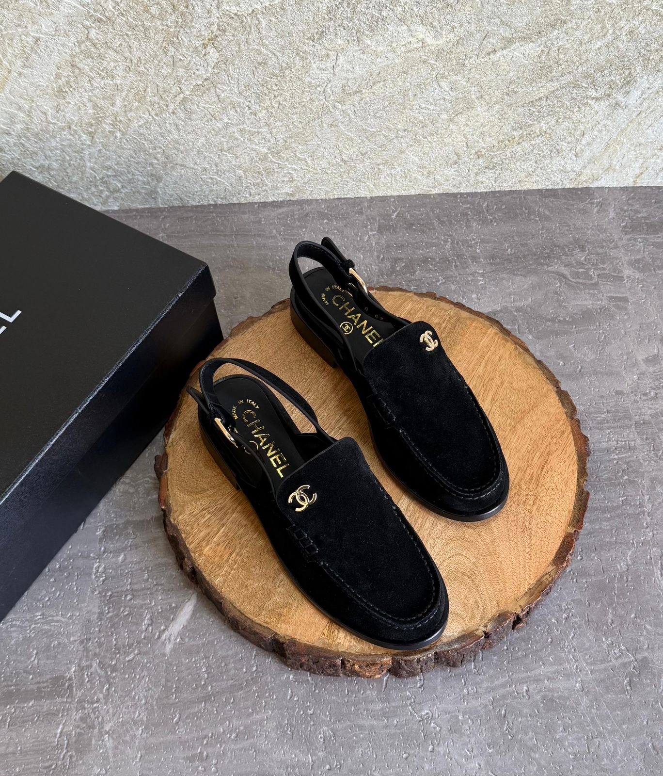 Chanel Chanel Slingbacks in suede