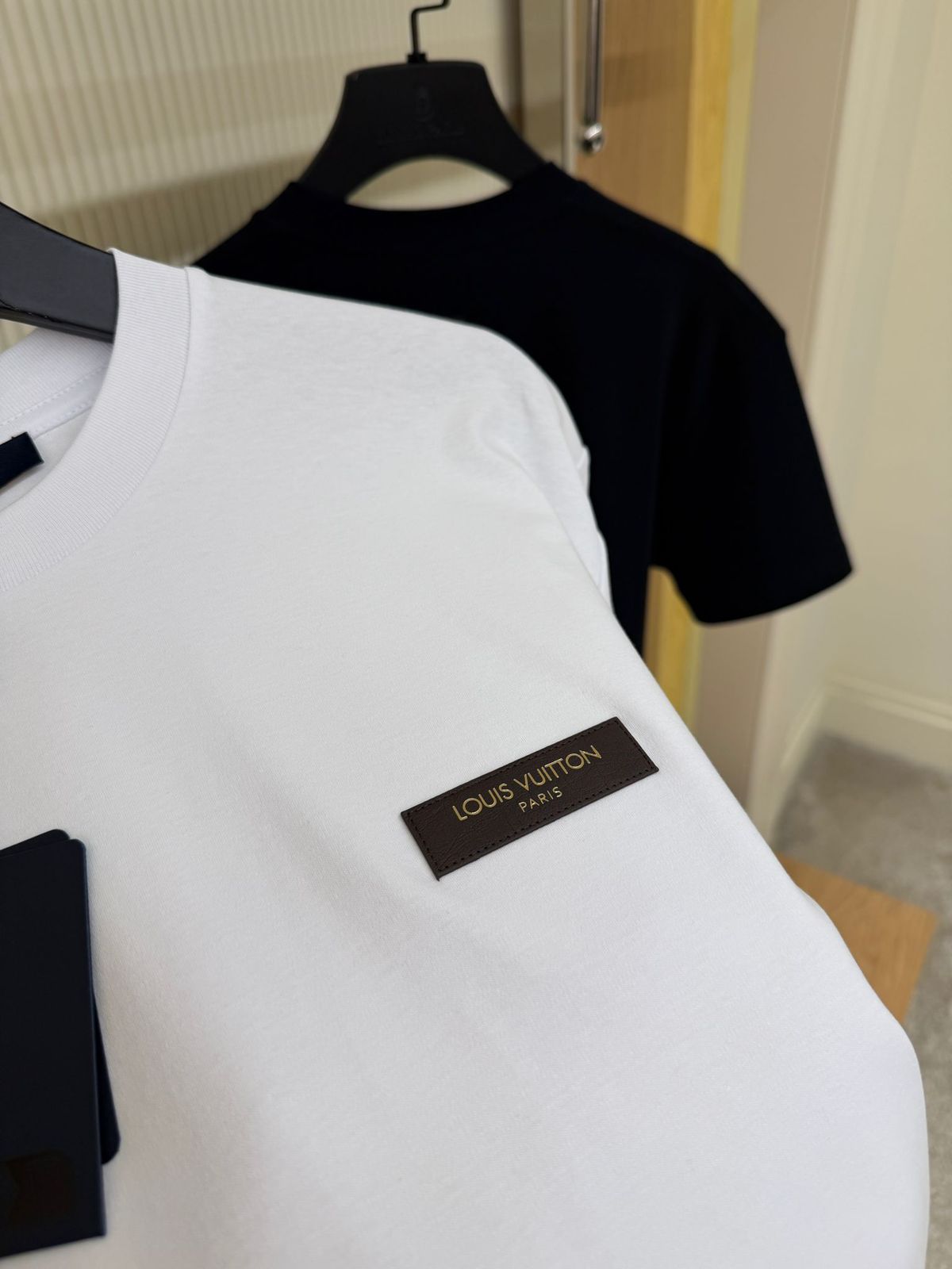 LV Slim Fit Signature T-Shirt - Image 6