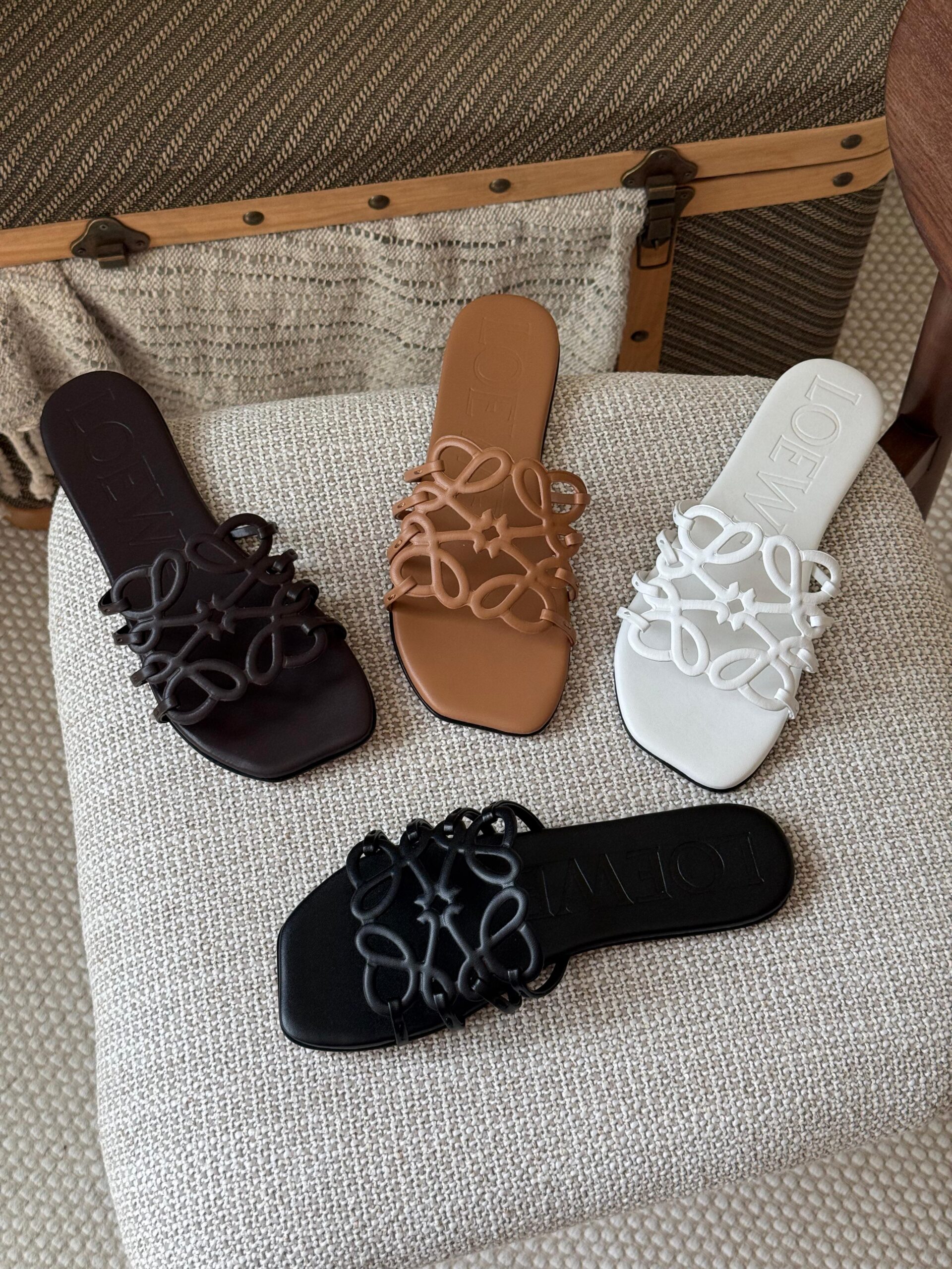 LOEWE Petal Anagram Slides - Image 4